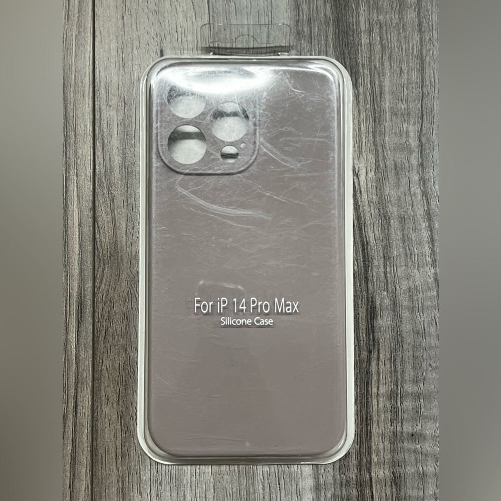 NWOT IPhone 14 Pro Max silicone phone case